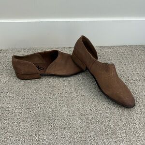 Tan OTBT 9.5 Shoes Never Worn